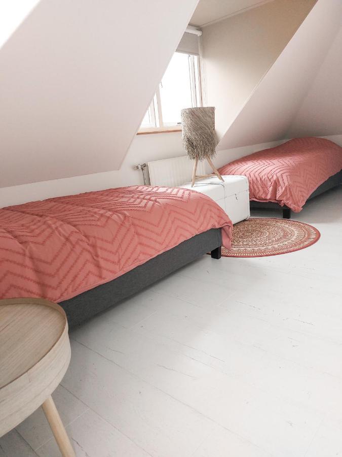 Luxe Vakantiehuis Nova Met Zwembad Ouddorp Exteriör bild